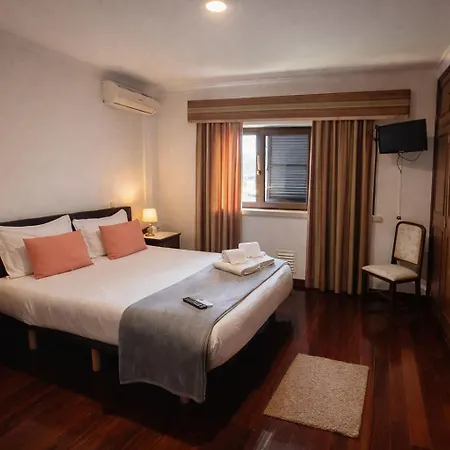 Jantesta ゲストハウス コインブラ