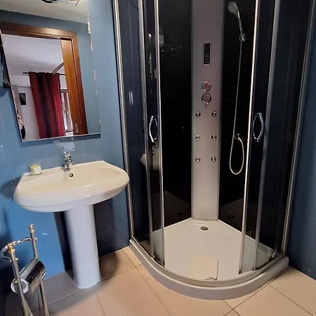 ゲストハウス Jantesta コインブラ